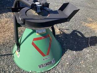 2018 Frontier SS1067B