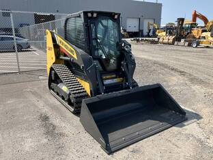 2025 New Holland C327