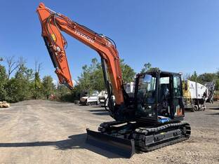 2025 Hitachi ZX85USB-7
