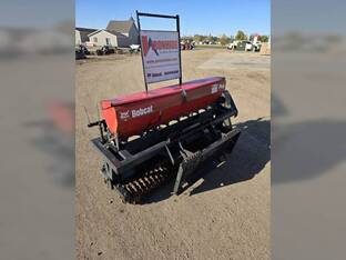 2014 Bobcat Seeder 72