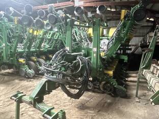 2013 John Deere 1790