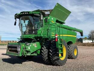 2021 John Deere S780