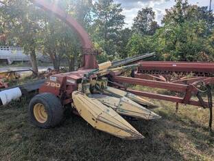 New Holland 790