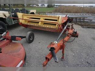 1987 New Holland 472