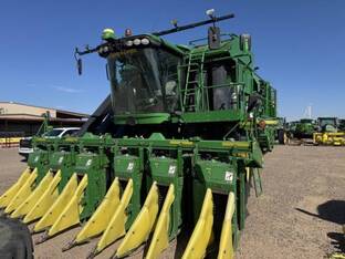 2018 John Deere CP690