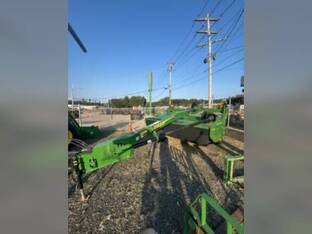 2021 John Deere s350