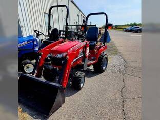 2015 Massey-Ferguson GC1715