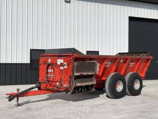 2015 Kuhn Knight 8118