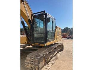 2020 Caterpillar 320