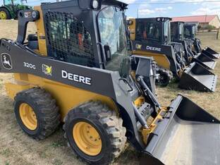 2025 John Deere 320G