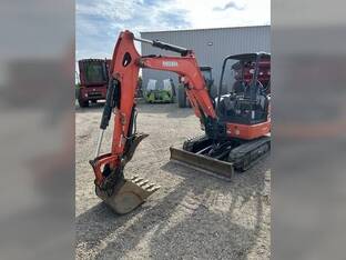 2017 Kubota KX033-4