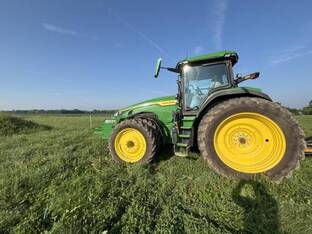 2025 John Deere 8R 310