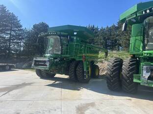 2021 John Deere S770