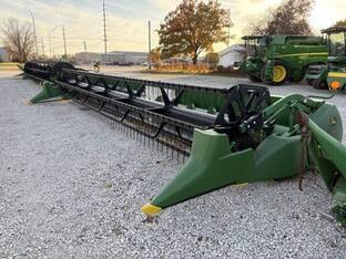 2005 John Deere 630F