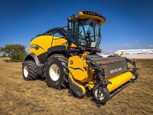 New Holland FR920