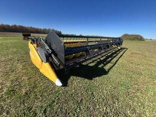 2013 New Holland 740CF-30