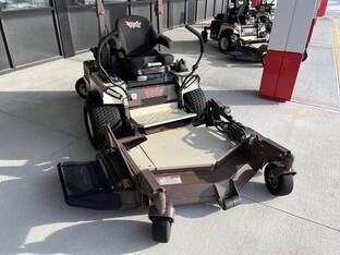 2024 Grasshopper 725DT