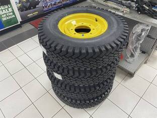 2026 Snow Wolf WOLFPAWS 100