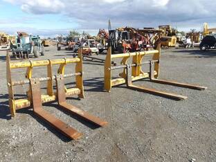 2021 John Deere QUICK COUPLE