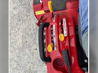 Massey-Ferguson GC2400