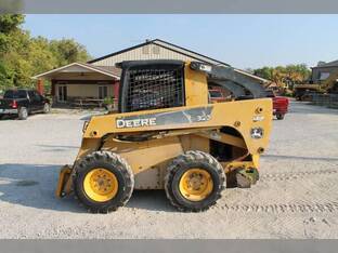 2008 John Deere 325