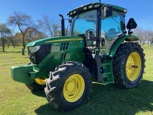 2020 John Deere 6110R