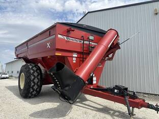 2012 Unverferth 1015