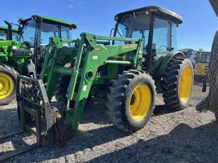 2002 John Deere 5520