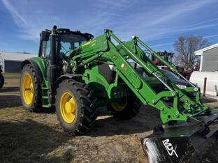 2025 John Deere 6M 165