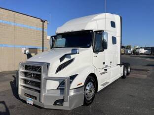 2024 Volvo VNL64T760
