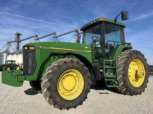 1995 John Deere 8400