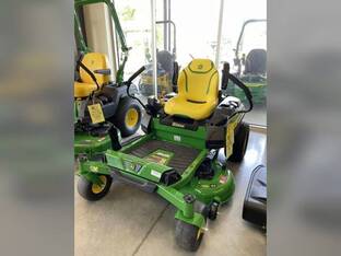 2025 John Deere Z320R