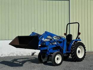 2003 New Holland TC30
