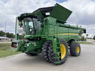 2022 John Deere S780