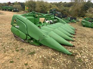 2017 John Deere 608C