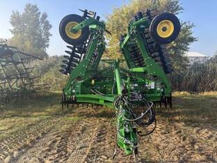 2021 John Deere 2660VT