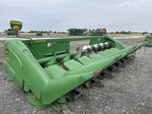2013 John Deere 608C