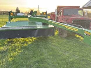 2022 John Deere S300