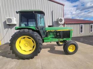 1990 John Deere 2955