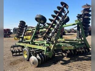 John Deere 230
