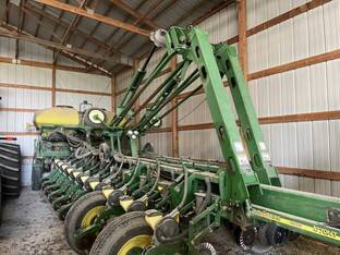 2006 John Deere 1770NT CCS