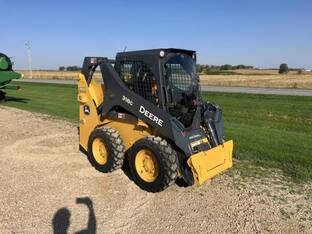 2020 John Deere 318G