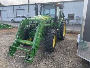 2022 John Deere 6120E