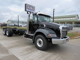 2026 Mack GR64B