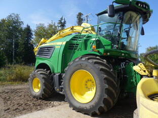 2021 John Deere 9800