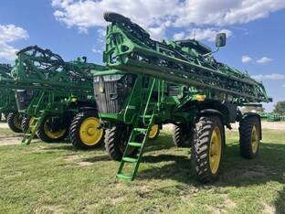 2025 John Deere 412R