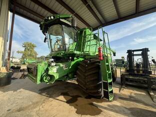 2024 John Deere S780