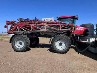 2015 Case IH PATRIOT 4440
