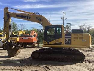 2022 Komatsu PC210 LC-11
