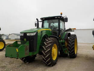 2011 John Deere 8285R
